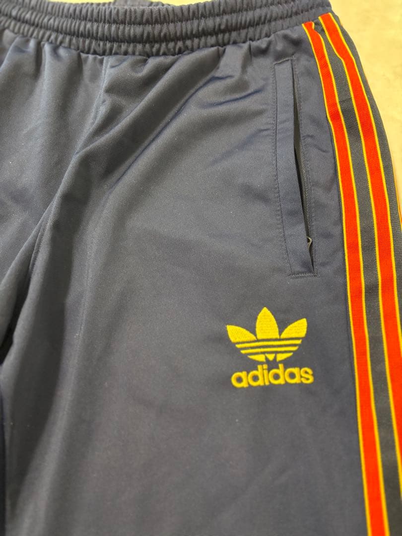 アーセナルFC トラックパンツ　adidas ORIGINALS×アーセナル