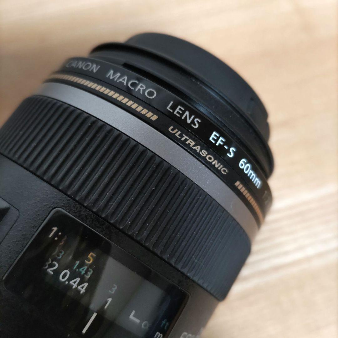 Canon EF-S 60mm f/2.8 MACRO USM マクロレンズ