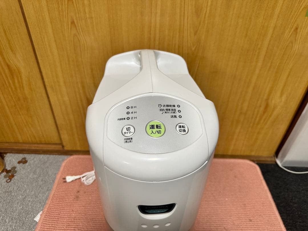 2020年製　CORONA 除湿機 ホワイト　CD-P63A