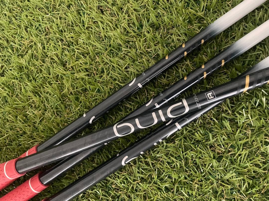 PING gle3 レディースアイアン 4本セット　A 純正カーボン　グリーン