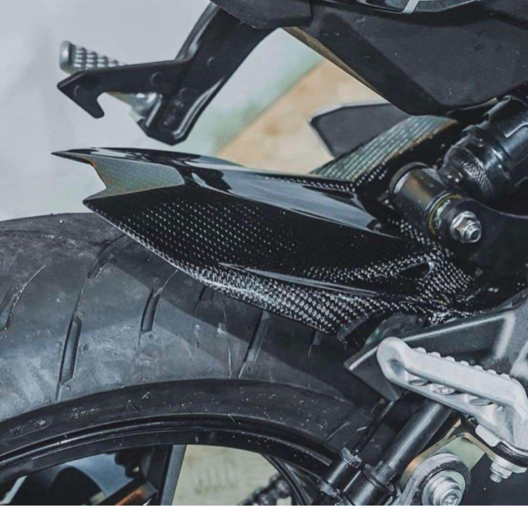 ZX25R/ZX25RR/ZX4R カーボンリアフェンダー