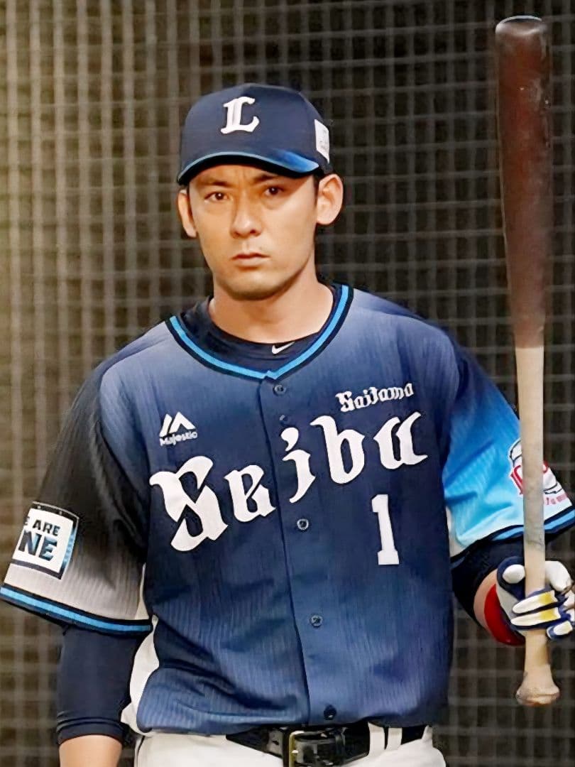 ぼ*I様 栗山巧1★埼玉西武ライオンズ・ビジターユニフォーム★ Lサイズ★202