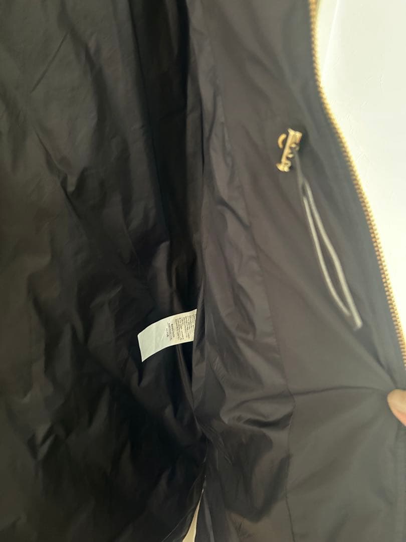 【TAION×UNFILO 】フード付きジレ　XL