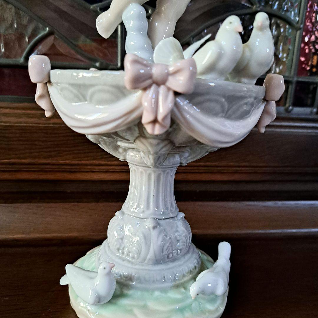 リヤドロ　LLADRO 「愛の泉」#6458