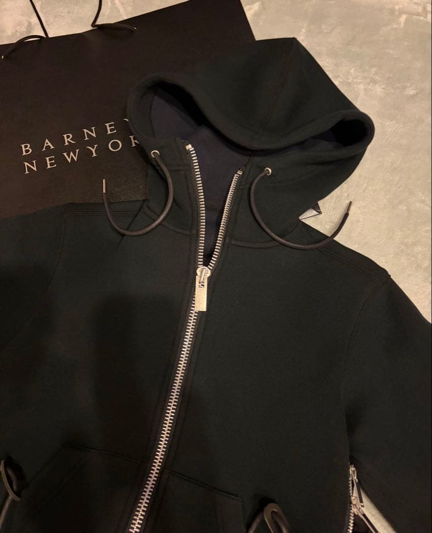 【新品未使用】 sacai パーカー