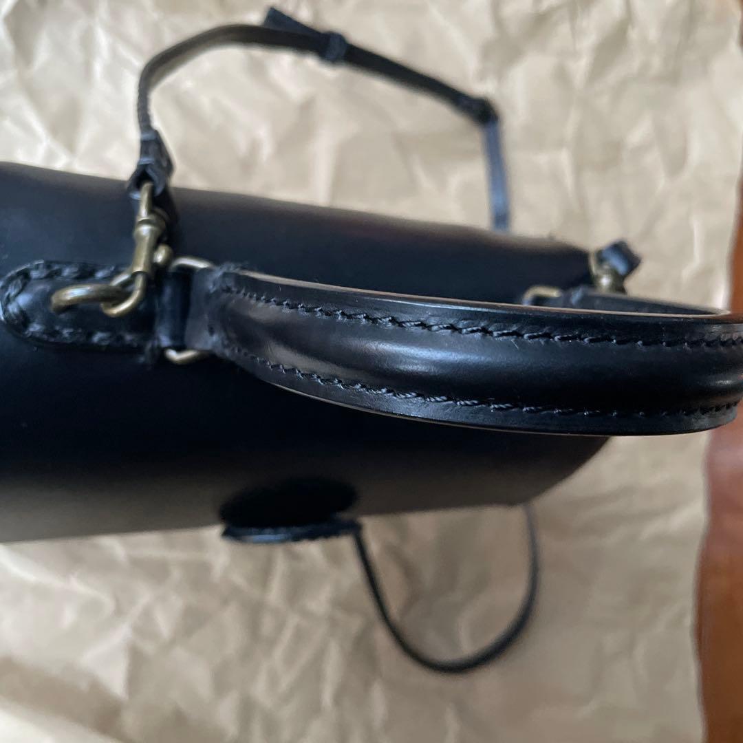 【ebagos】エバゴス カーフ ハンドバッグ S ケリー ミニ ブラック 籐籠