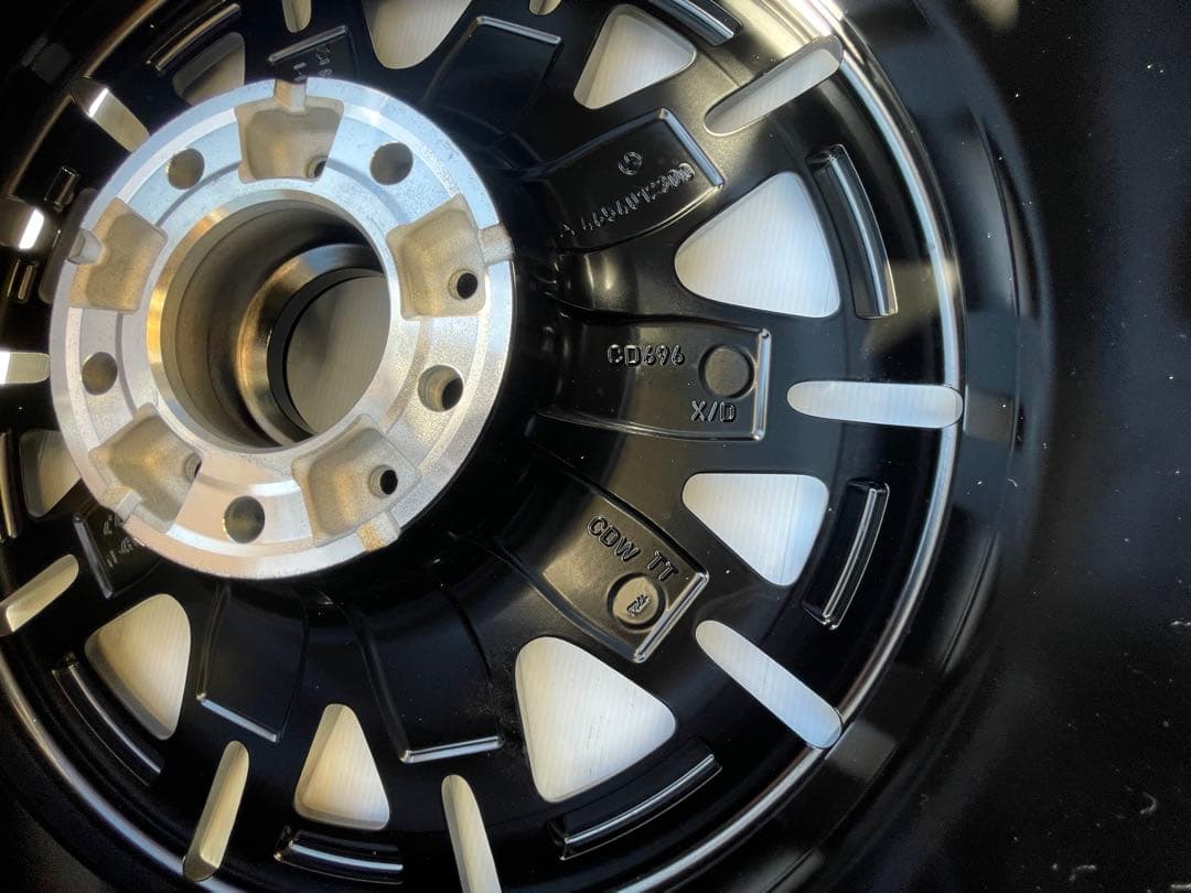 メルセデスベンツ　ホイール　AMG