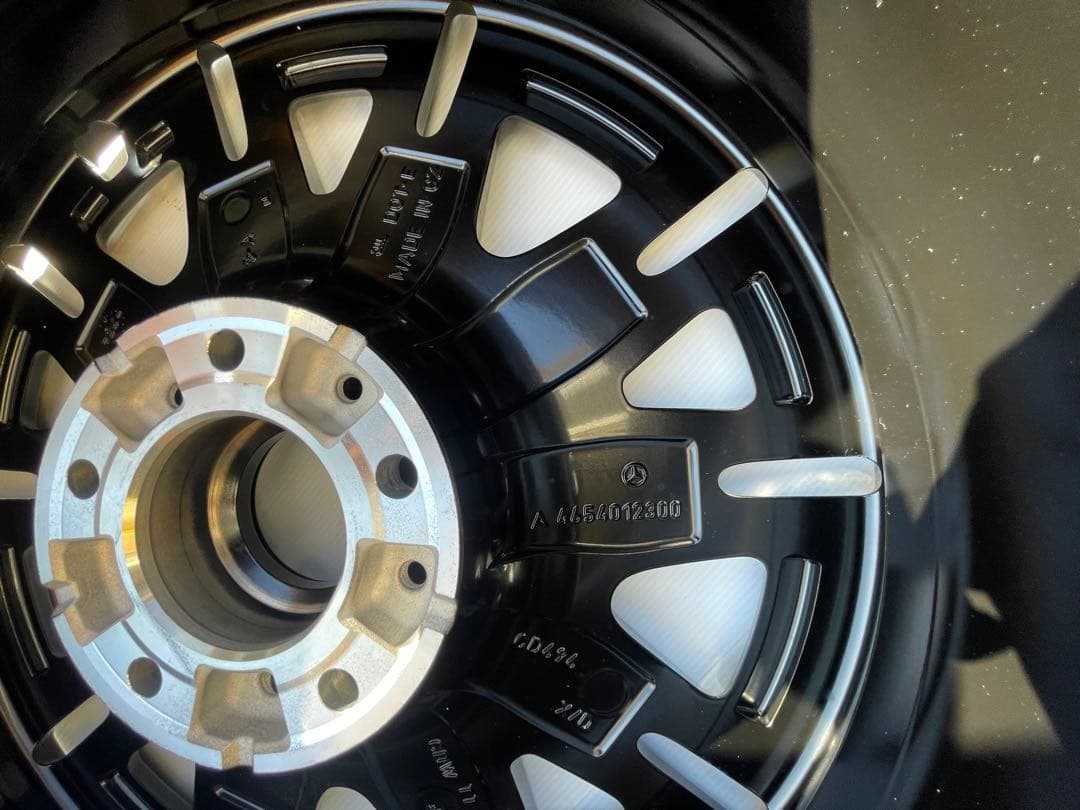 メルセデスベンツ　ホイール　AMG