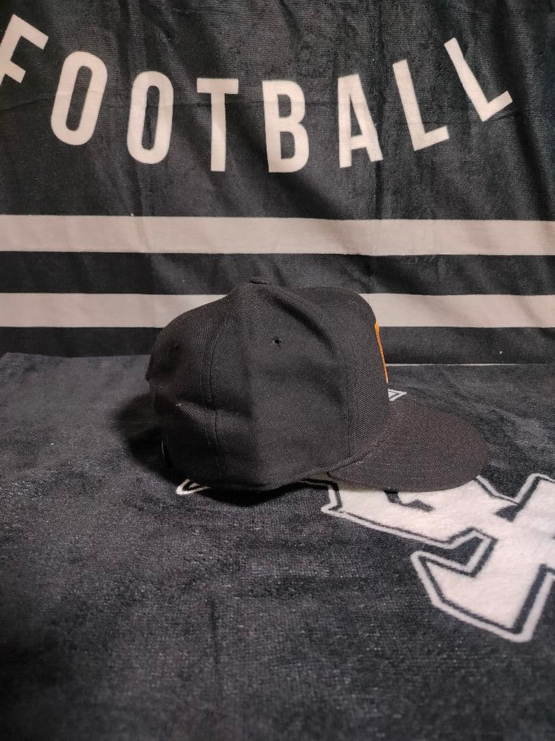 アイスキューブハット コロラド・バッファローズ 大学フットボールチーム