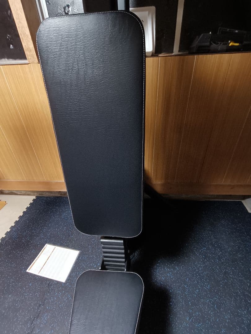 ペックフライ＆リアデルト　マシン　トレーニングマシン　ジム