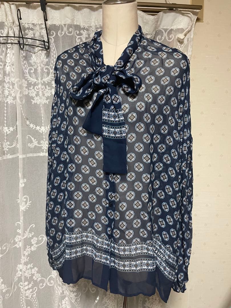 エルマンノ　シェルヴィーノ