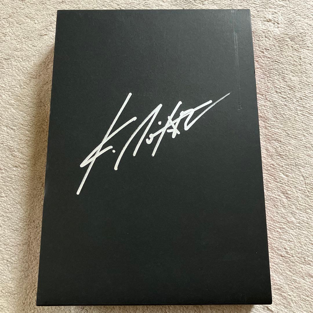 釣崎清隆「THE DEAD」&「THE LIVING」 ケース付2冊セット