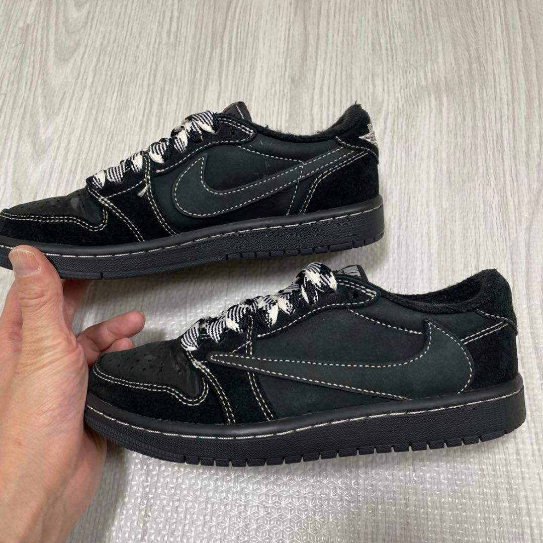 Me. NIKE ナイキ Travis Scott