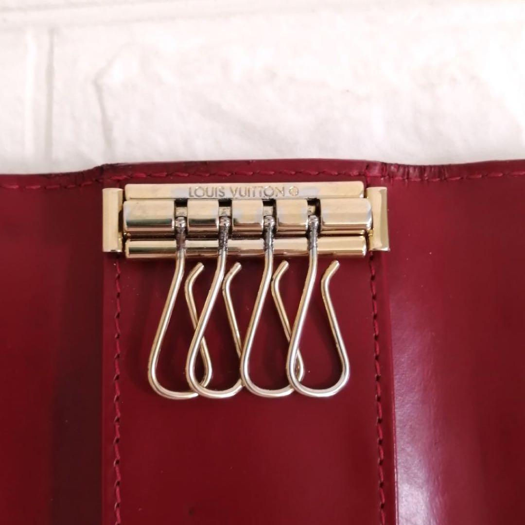 きゅうり　LOUIS VUITTON ヴェルニ　4連キーケース　レッド
