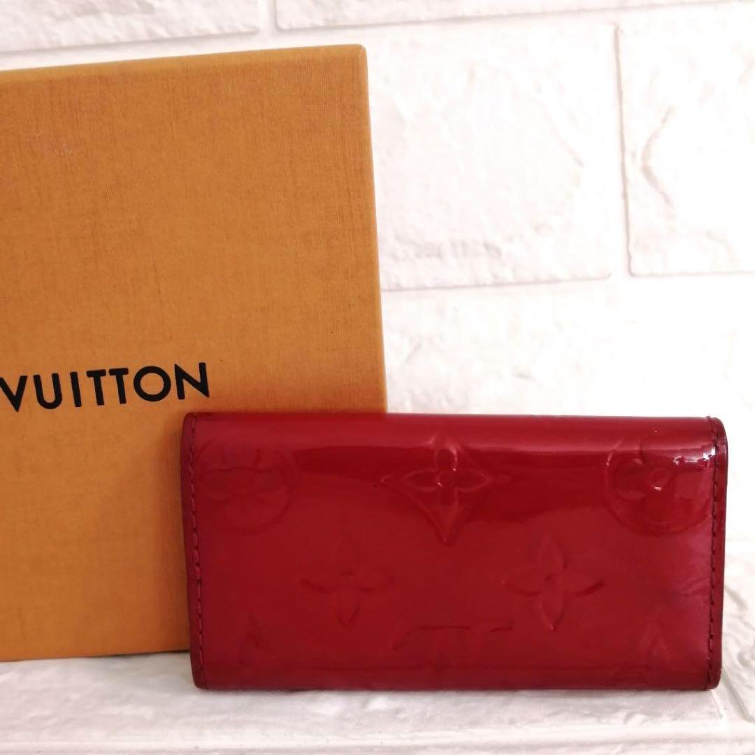きゅうり　LOUIS VUITTON ヴェルニ　4連キーケース　レッド