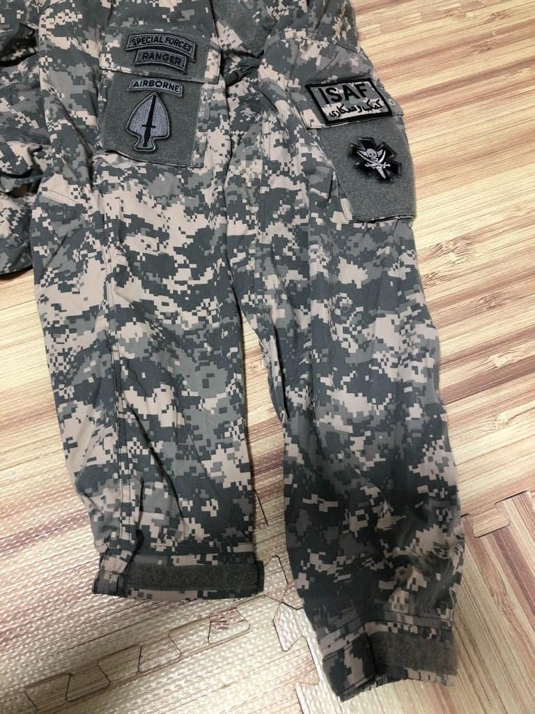 米軍実物◆ECWCS　レベル5 UCP　デジカモ 迷彩　ソフトシェルジャケット
