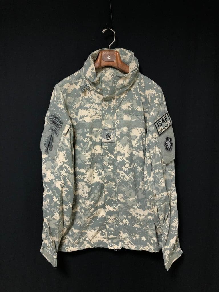 米軍実物◆ECWCS　レベル5 UCP　デジカモ 迷彩　ソフトシェルジャケット