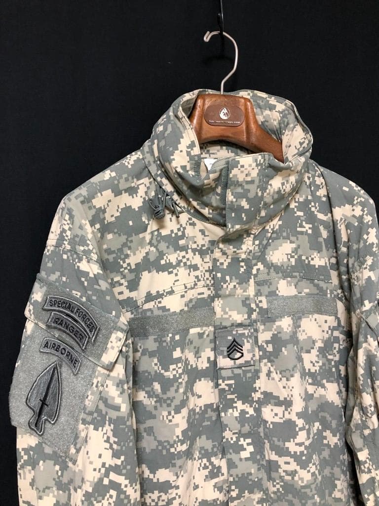 米軍実物◆ECWCS　レベル5 UCP　デジカモ 迷彩　ソフトシェルジャケット