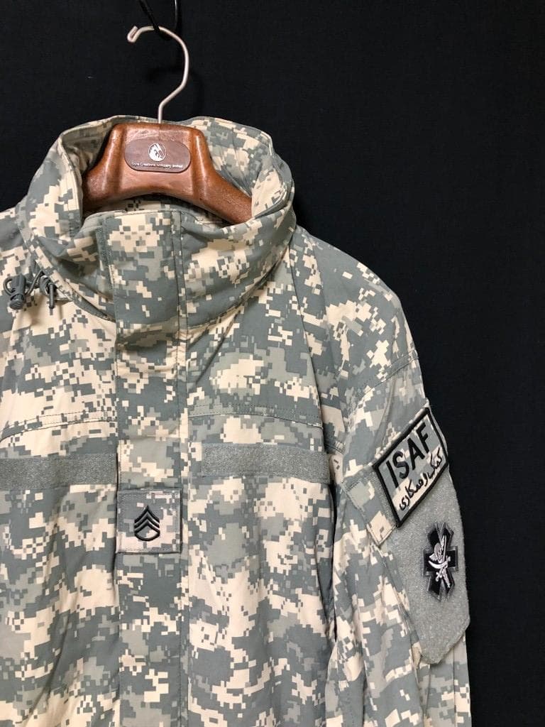 米軍実物◆ECWCS　レベル5 UCP　デジカモ 迷彩　ソフトシェルジャケット