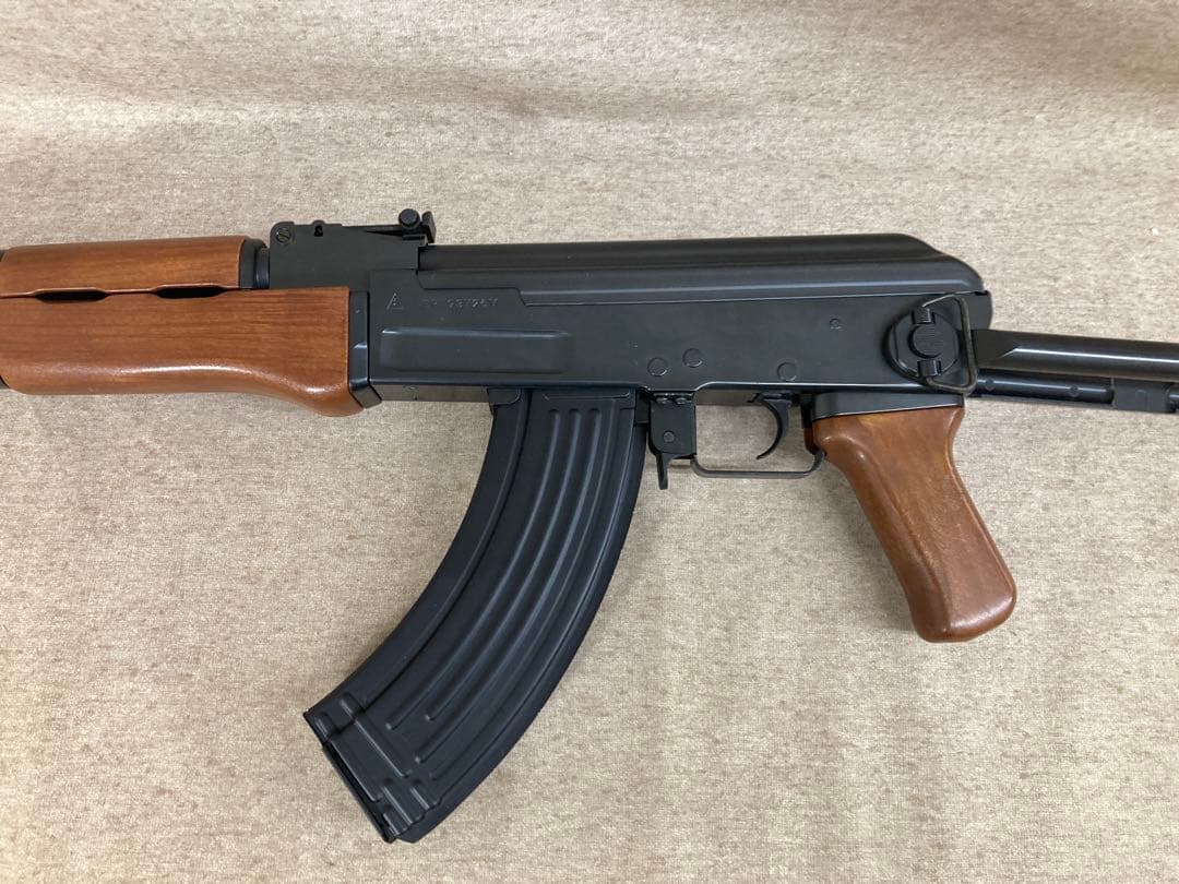な*♪様 マルイ　電動ガン　AK47S 動作未確認　現状品