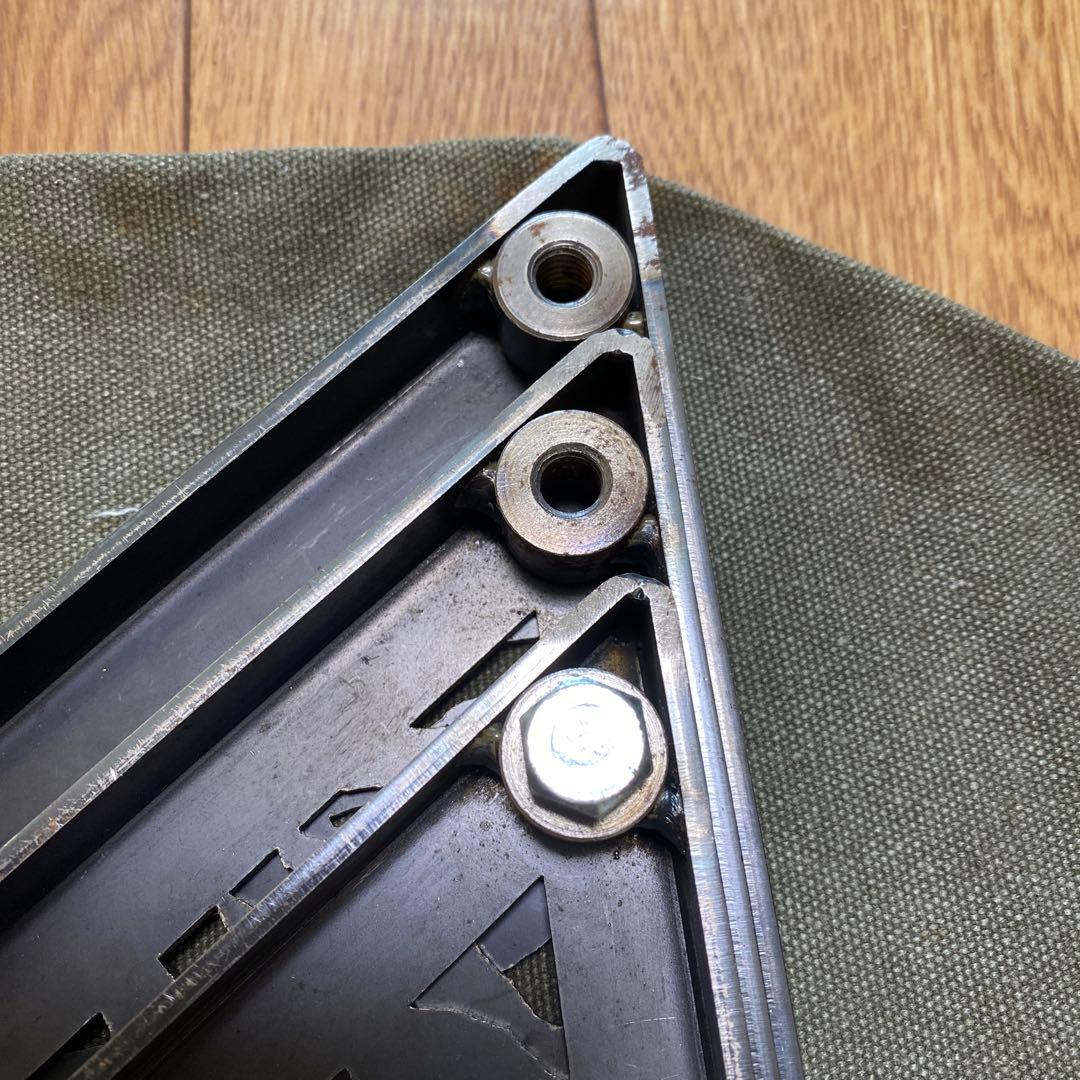 山賊マウンテン　デルタス　虎 derutas tiga