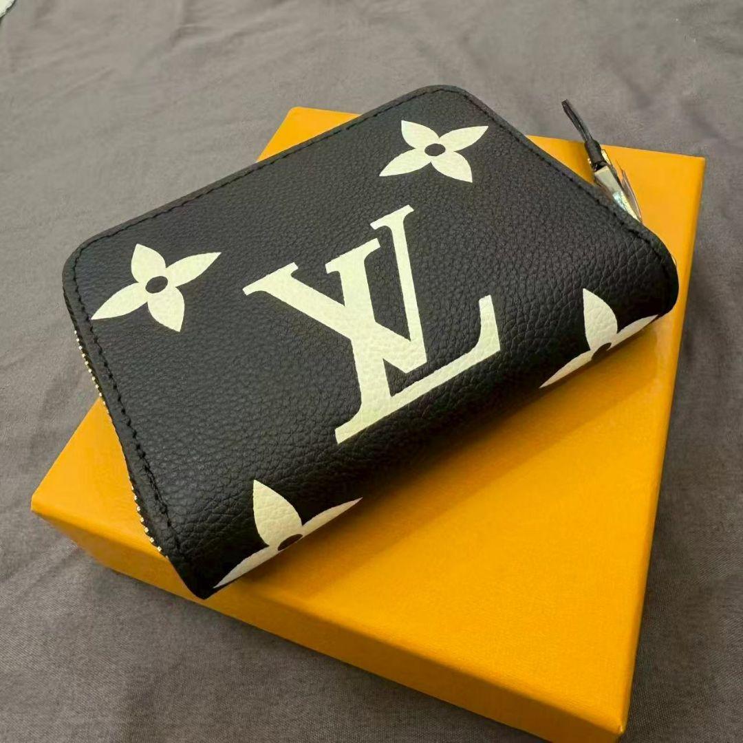 【付属品完備極美品】 財布 小銭入れ