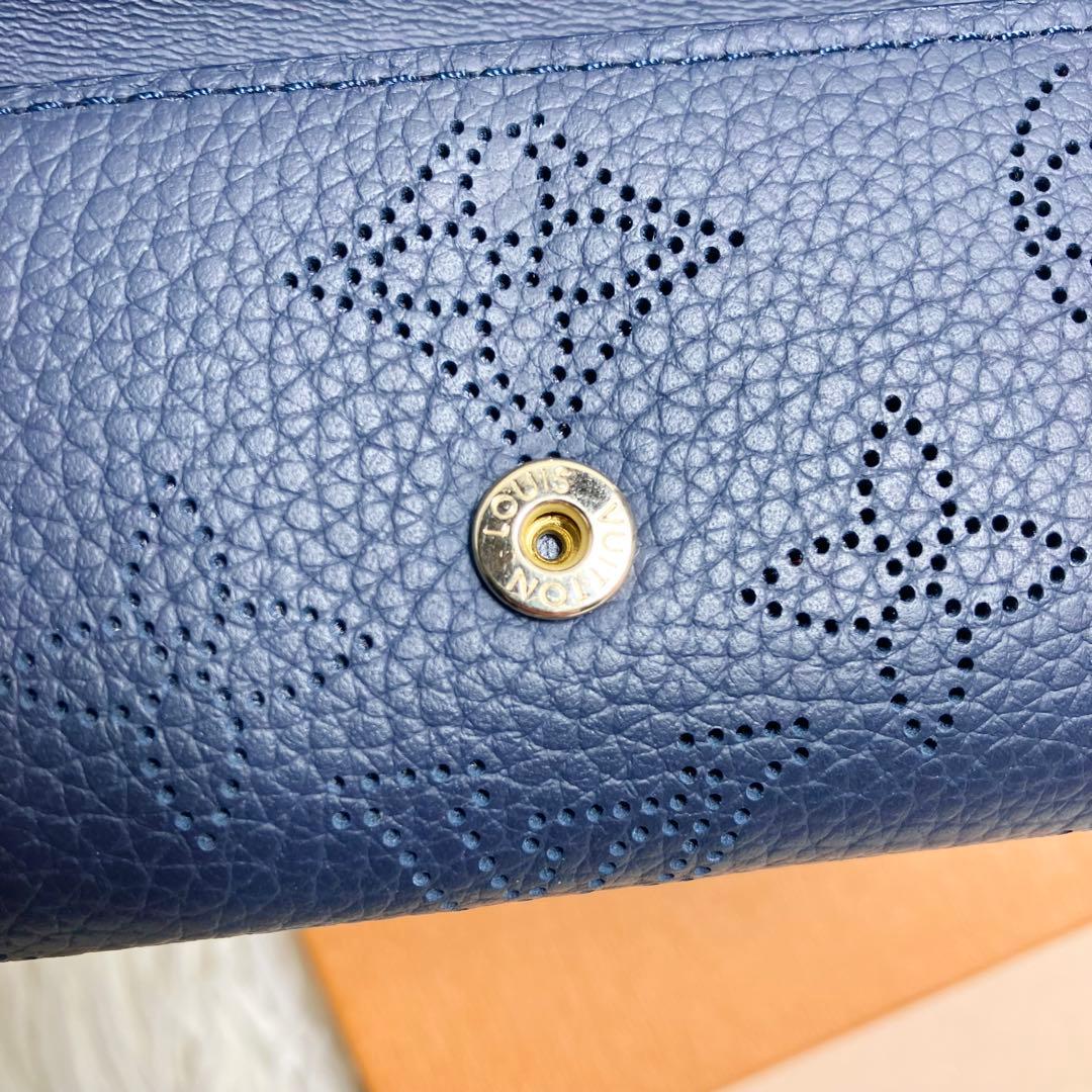 【極美品】 ルイヴィトン＊ マヒナ4連キーケース モノグラム ICチップ