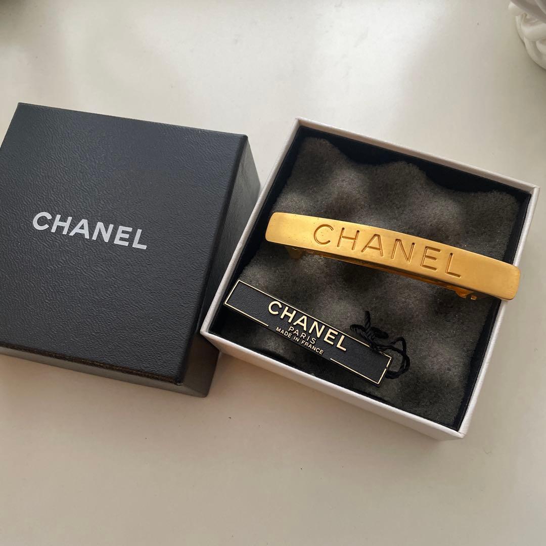 B*ぶ様 CHANEL ゴールドバレッタ