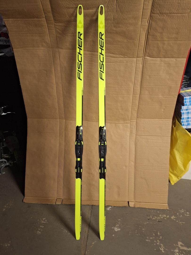 FISCHER スキー板 蛍光イエロー 付属バインディング