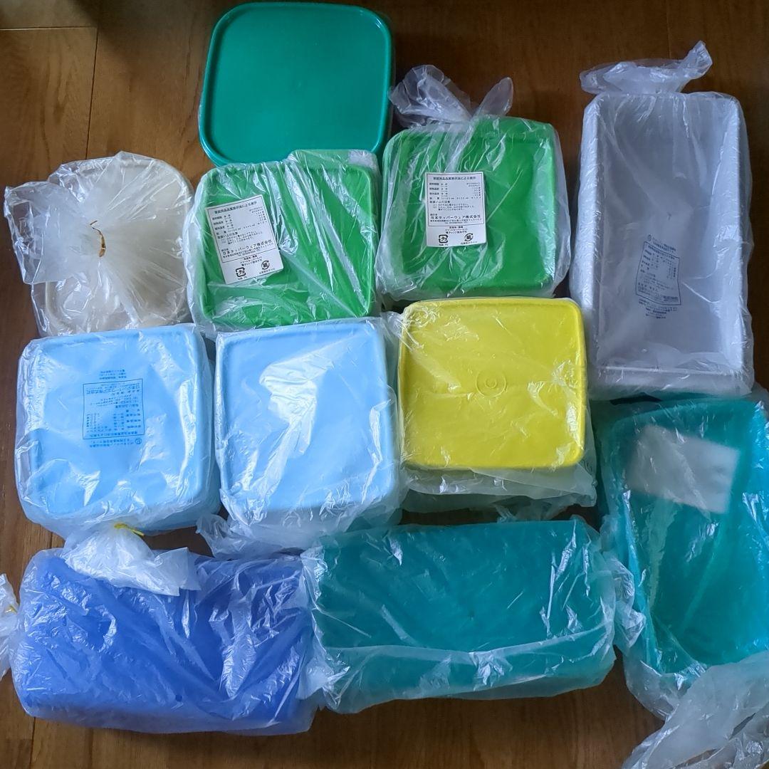 （270）タッパウェアスクエア型タッパ詰め合わせかなりお得　未使用　説明必読