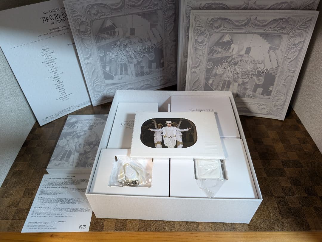 【DVD付き・グッズ付き】ミセスグリーンアップル　ホワイトラウンジ