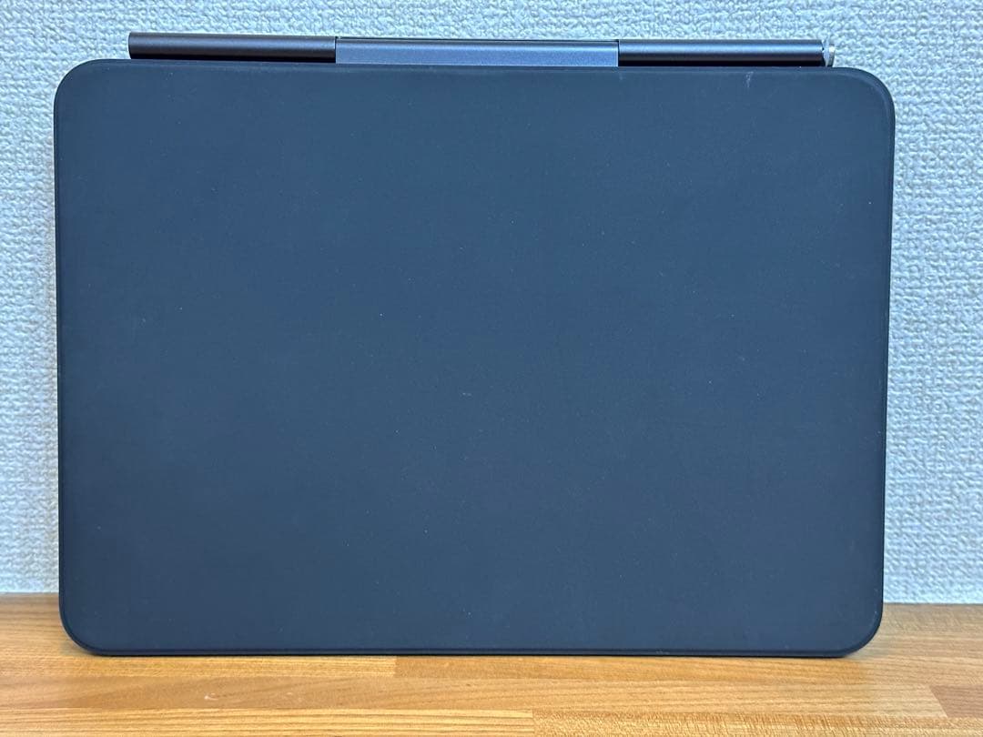 iPad Pro 11インチ　M4 1T セルラー　Magic keyboard