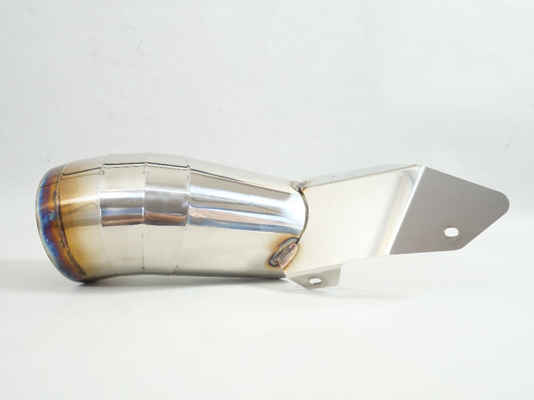 美品ハリケーン GPスタイル マフラー カッター MT-09 RN34J ヤマハ