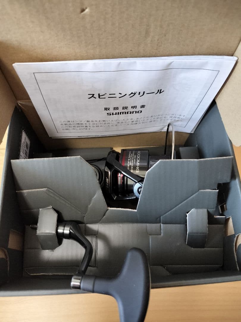 SHIMANO 24 VANFORD 4000MHG スピニングリール