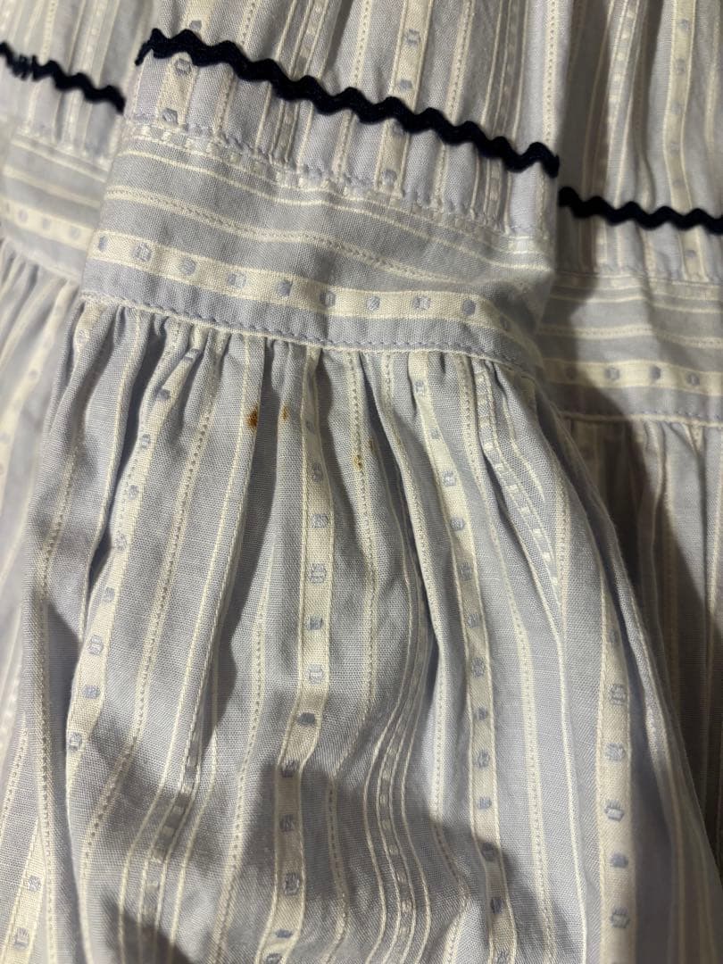 エミリーテンプルキュート　水色 フレアスカート ひざ丈 レース