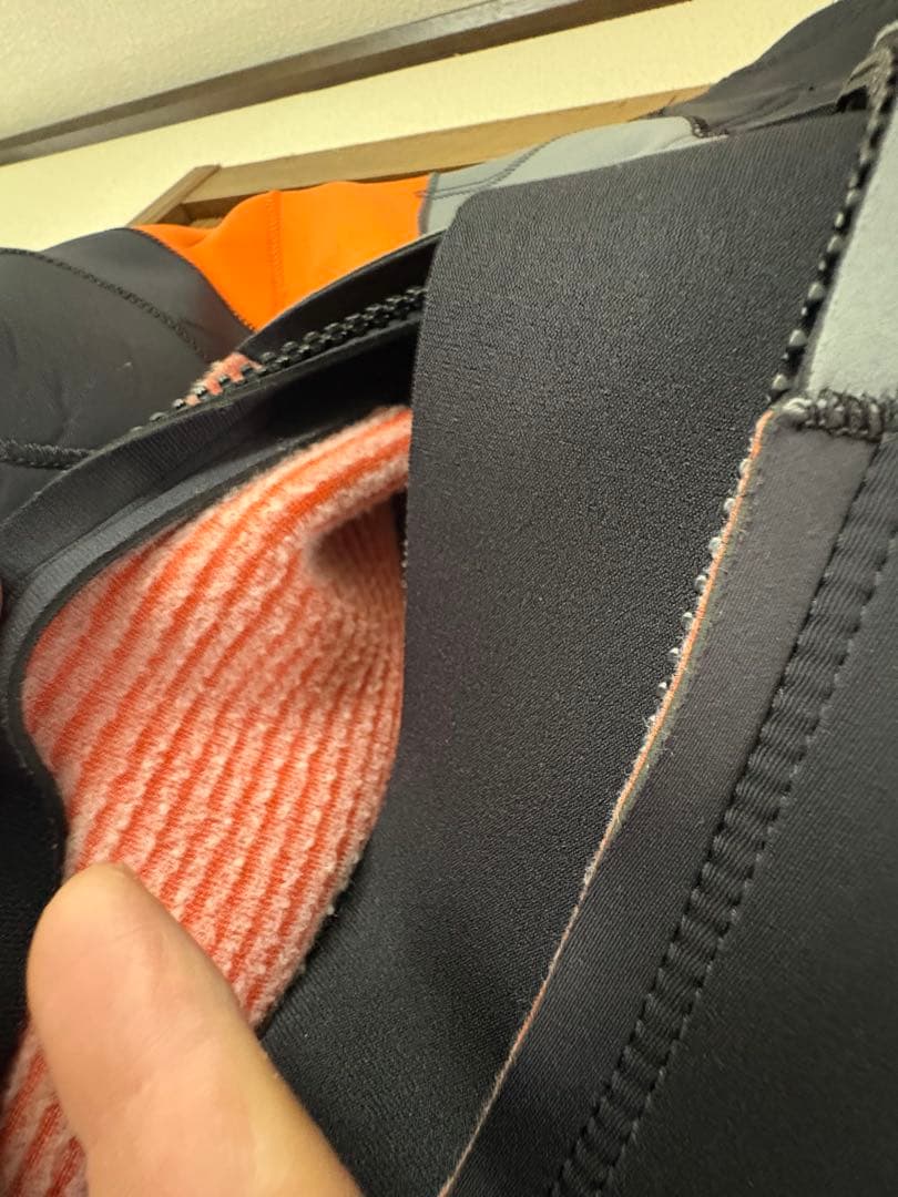 BREAKOUT ウェットスーツ ブレイカーアウト スプリング Lサイズ