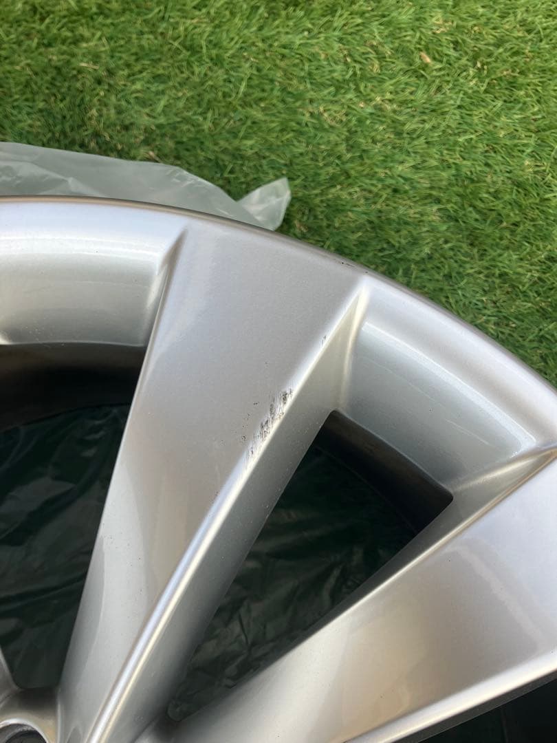 フォルクスワーゲン　シロッコ　純正ホイール　18インチ