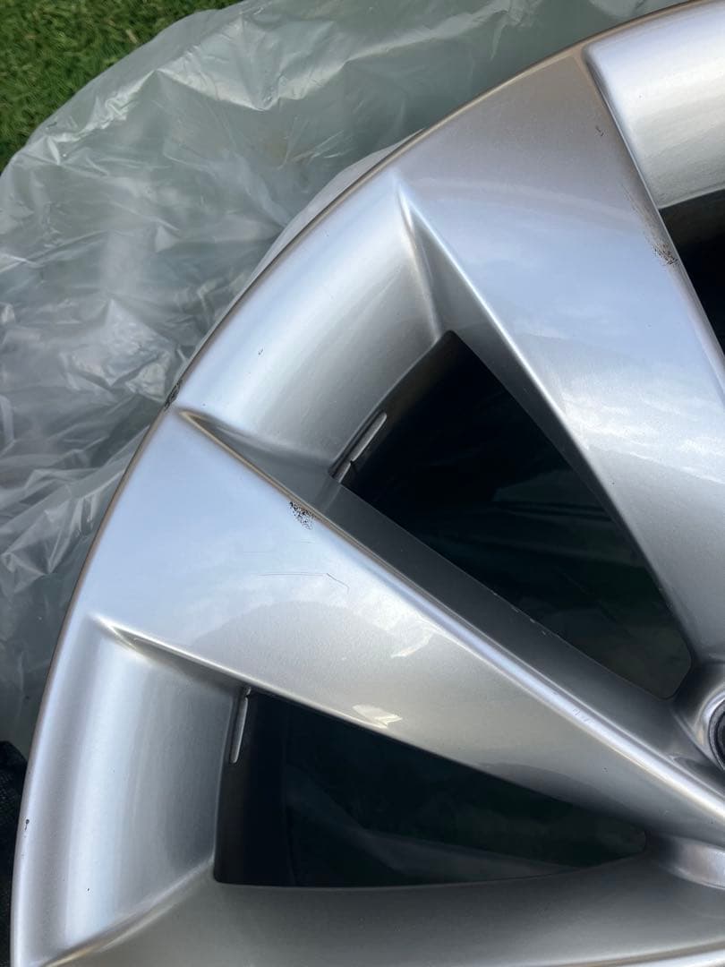 フォルクスワーゲン　シロッコ　純正ホイール　18インチ