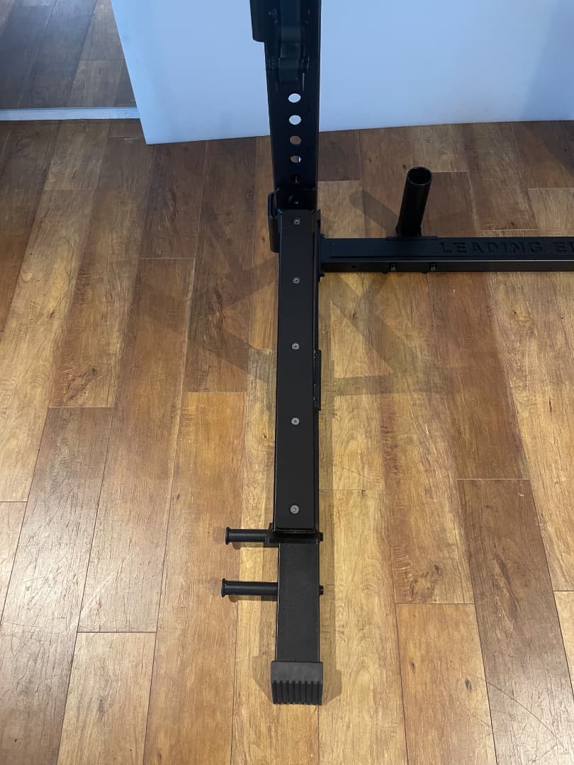 リーディングエッジ　ハーフラックLE-HR100