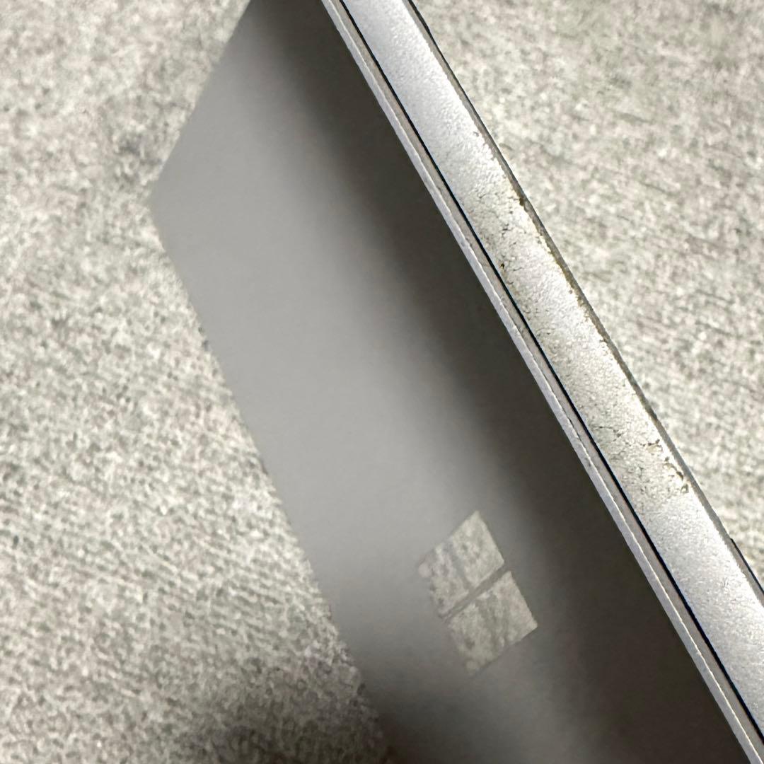 Surface Pro5 メモリ8GB256GB SSD