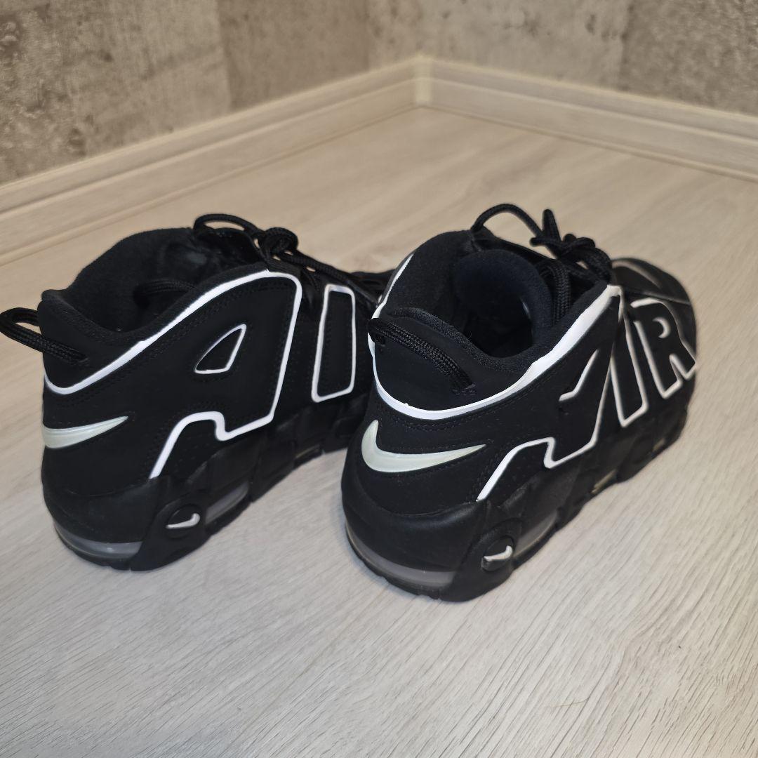箱あり Nike Air More Uptempo ブラック/ホワイト