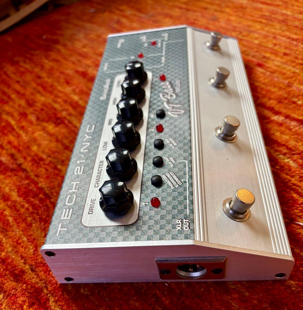 TECH 21 VT-Bass Deluxe ベースエフェクター