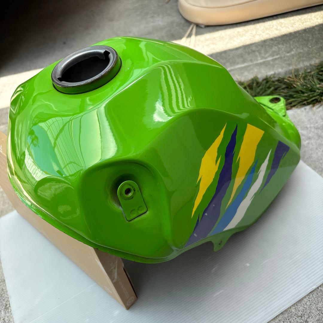 【最終価格】Kawasaki KSR純正タンク