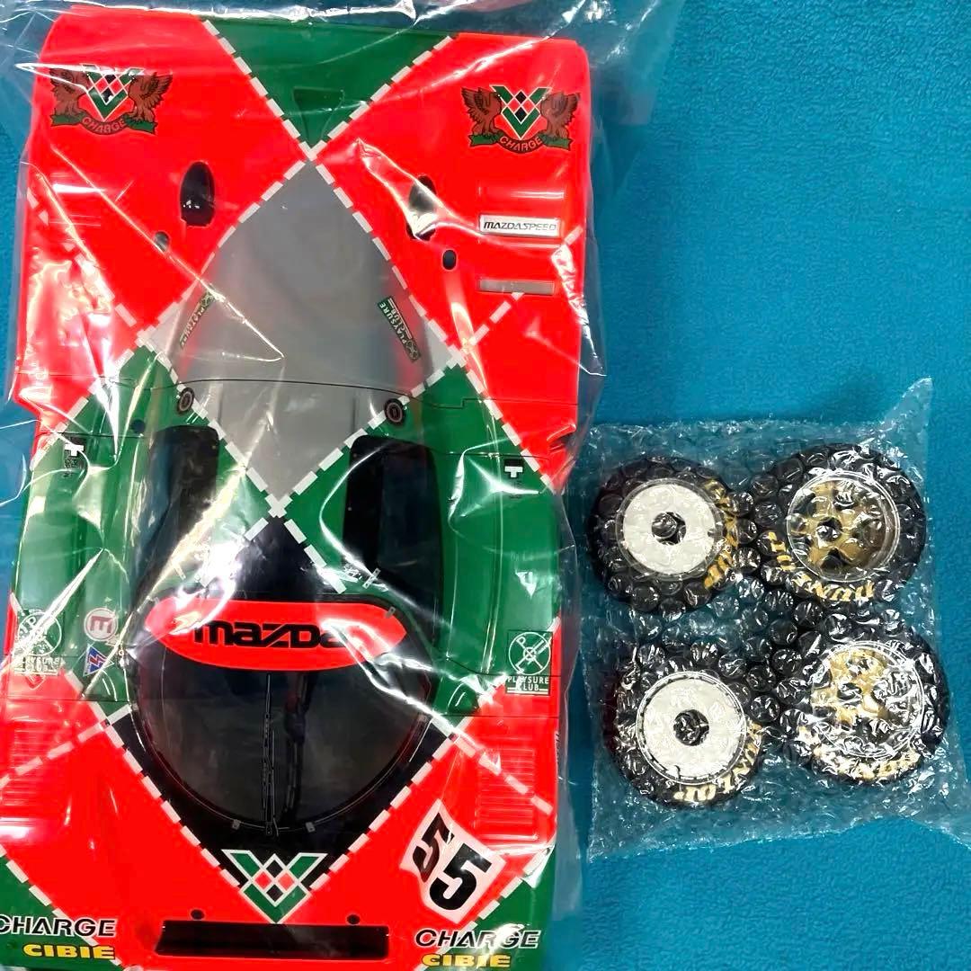 タミヤ RCカーボディ & タイヤ、ホイール　マツダ 787B 塗装ミスあり