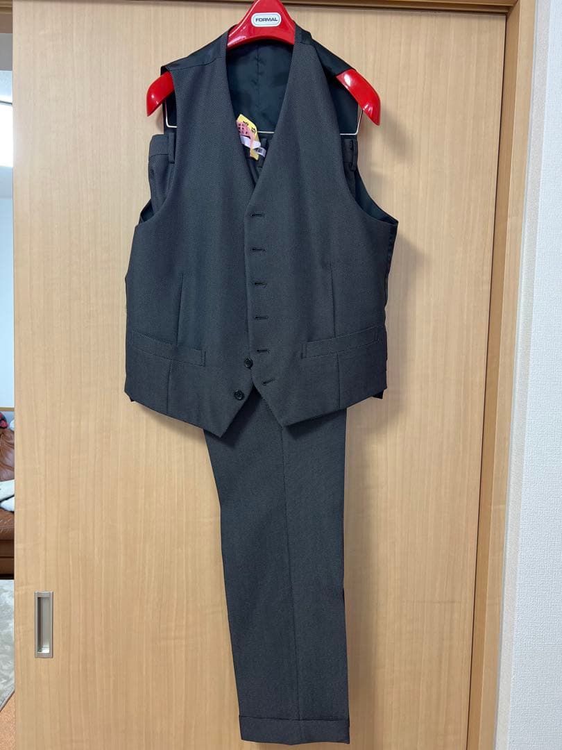 ティノラス　スーツ　M