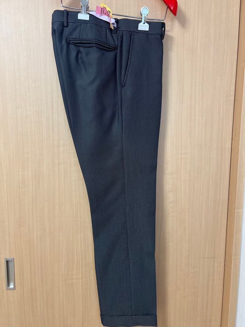 ティノラス　スーツ　M