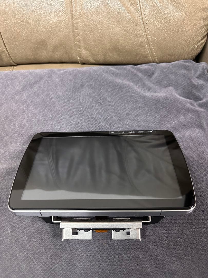 パナソニック　ストラーダ　CN-F1D フローティングナビ　カーナビ　DVD