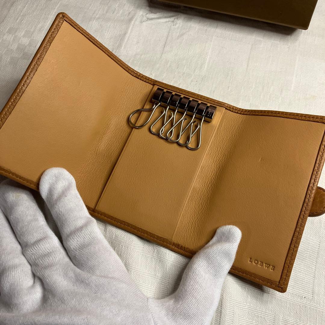綺麗♡LOEWE ロエベ レザーキーケース
