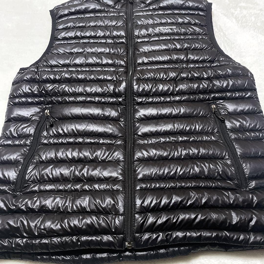 未使用級　Patagonia ウルトラ　ライトダウン　ベスト　men's S