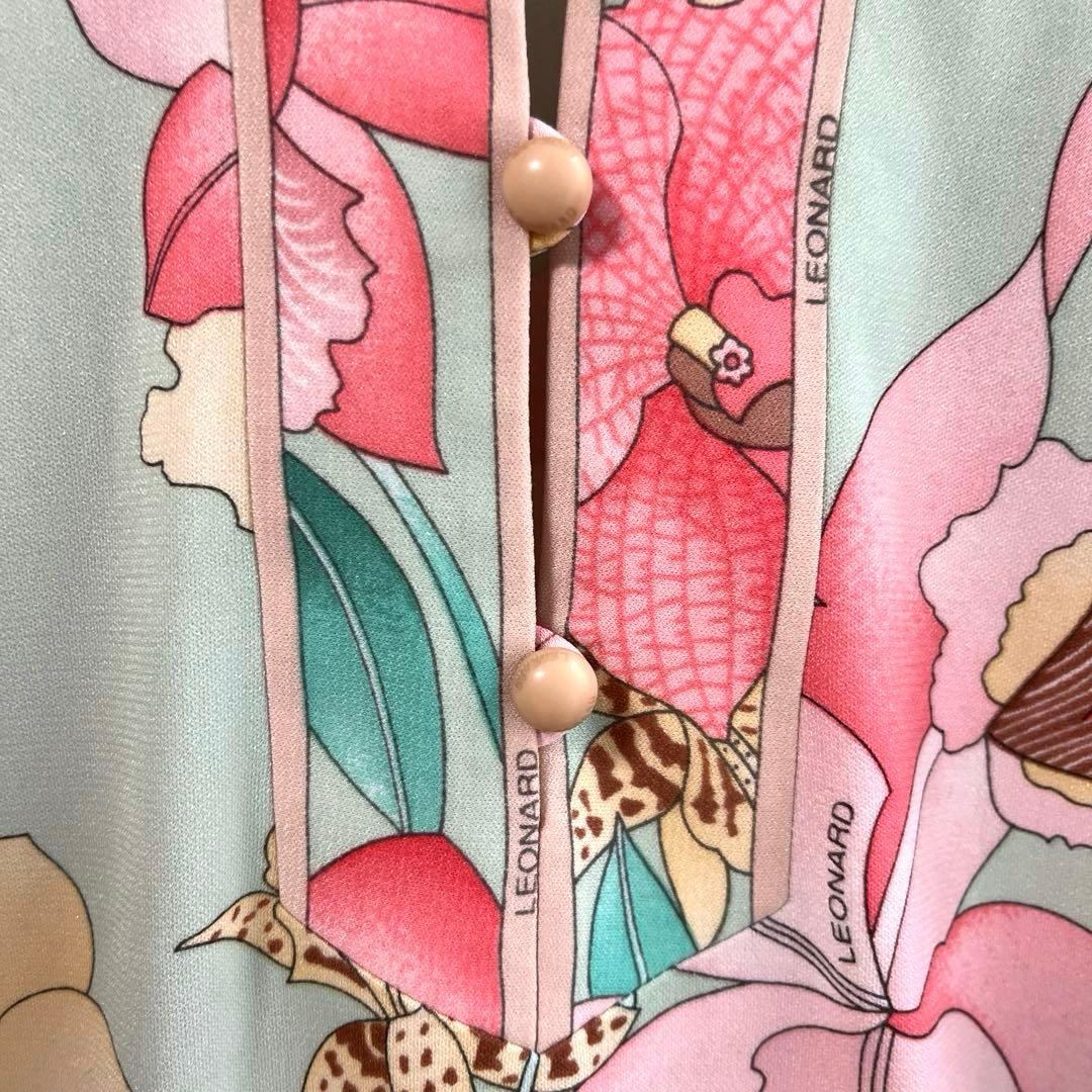 美品✨レオナール カンカン素材 チュニック フレア 多色 花柄 ゆったり L